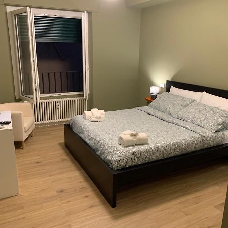 B&B Fossatello Affittacamere ジェノヴァ エクステリア 写真