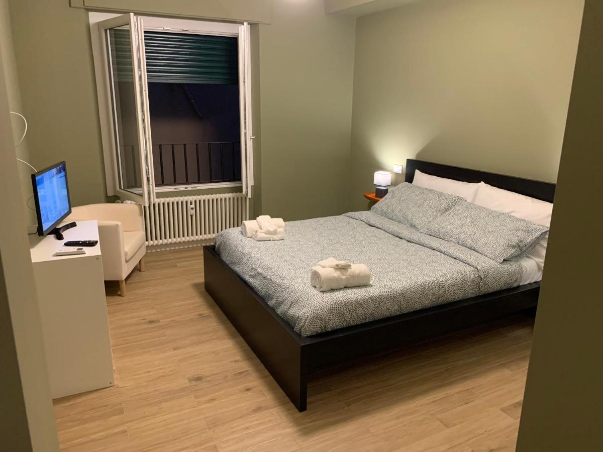 B&B Fossatello Affittacamere ジェノヴァ エクステリア 写真