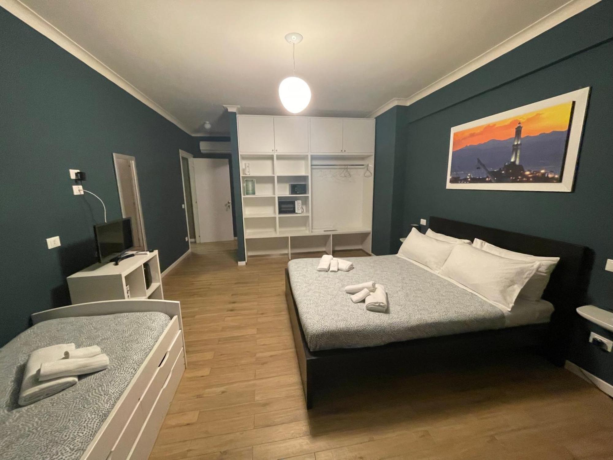 B&B Fossatello Affittacamere ジェノヴァ エクステリア 写真